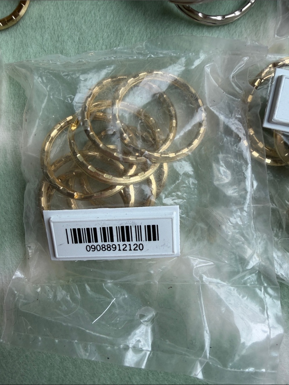 NEW Assorted Key Rings - Gold and Silver Metal Split Rings - Picture 2 of 4